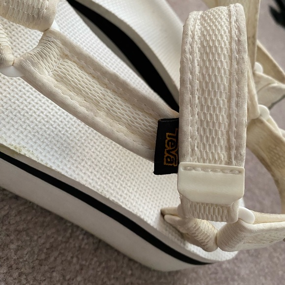 white platform tevas - Picture 4 of 4
